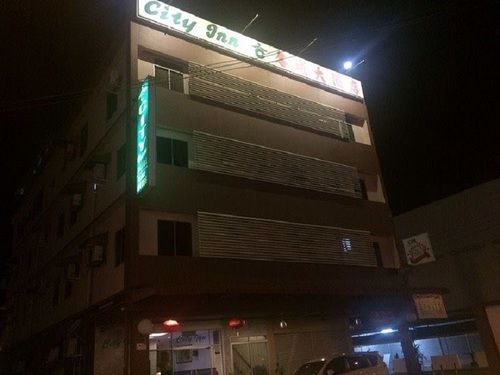 シティ イン ホテル クチン エクステリア 写真
